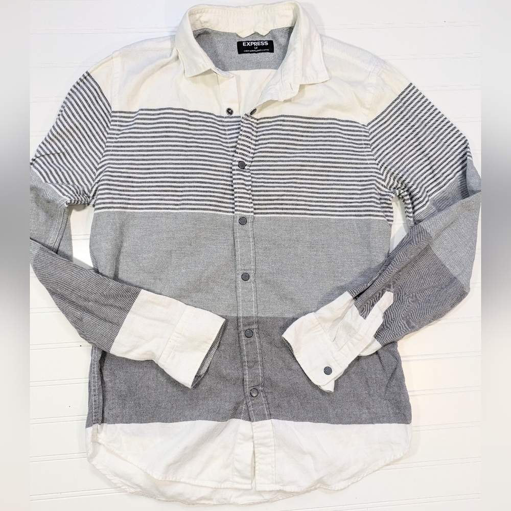Express Gray/White Snap Front Lightweight Flannel Shirt